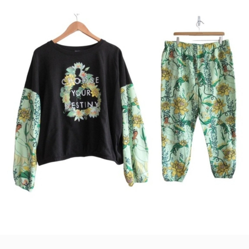 Disney Tiana Sweatshirt Pants Set XL Princess and the Frog Choose Your Destiny